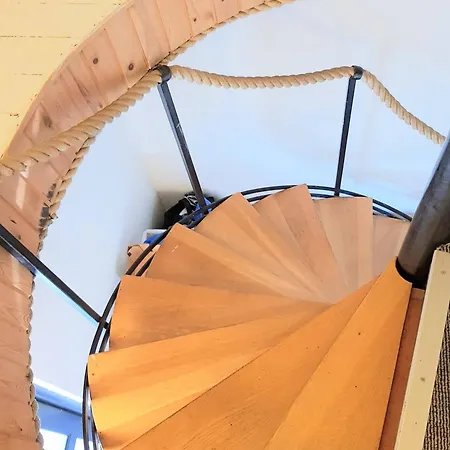 5 Min Walk To Lego House-loft Floor With 2 Bedrooms And Balcony דירה *