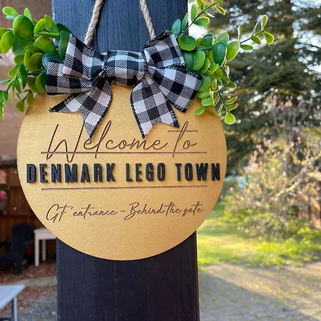 5 Min Walk To Lego House-loft Floor With 2 Bedrooms And Balcony דירה